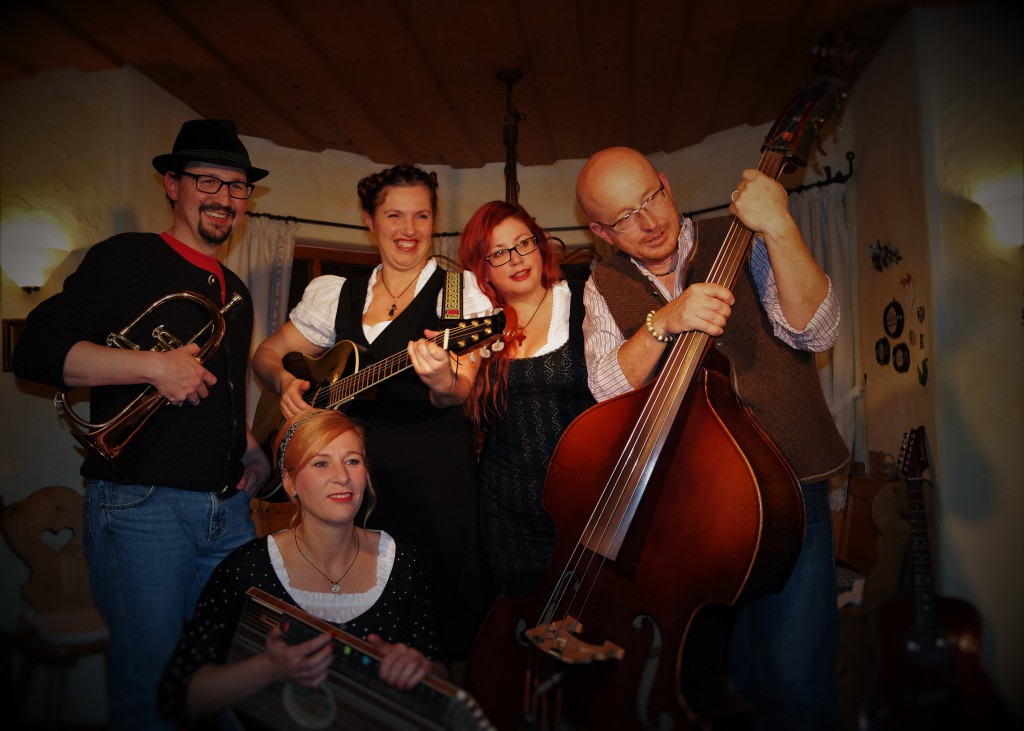 Bild von Gruppe Kupfadache