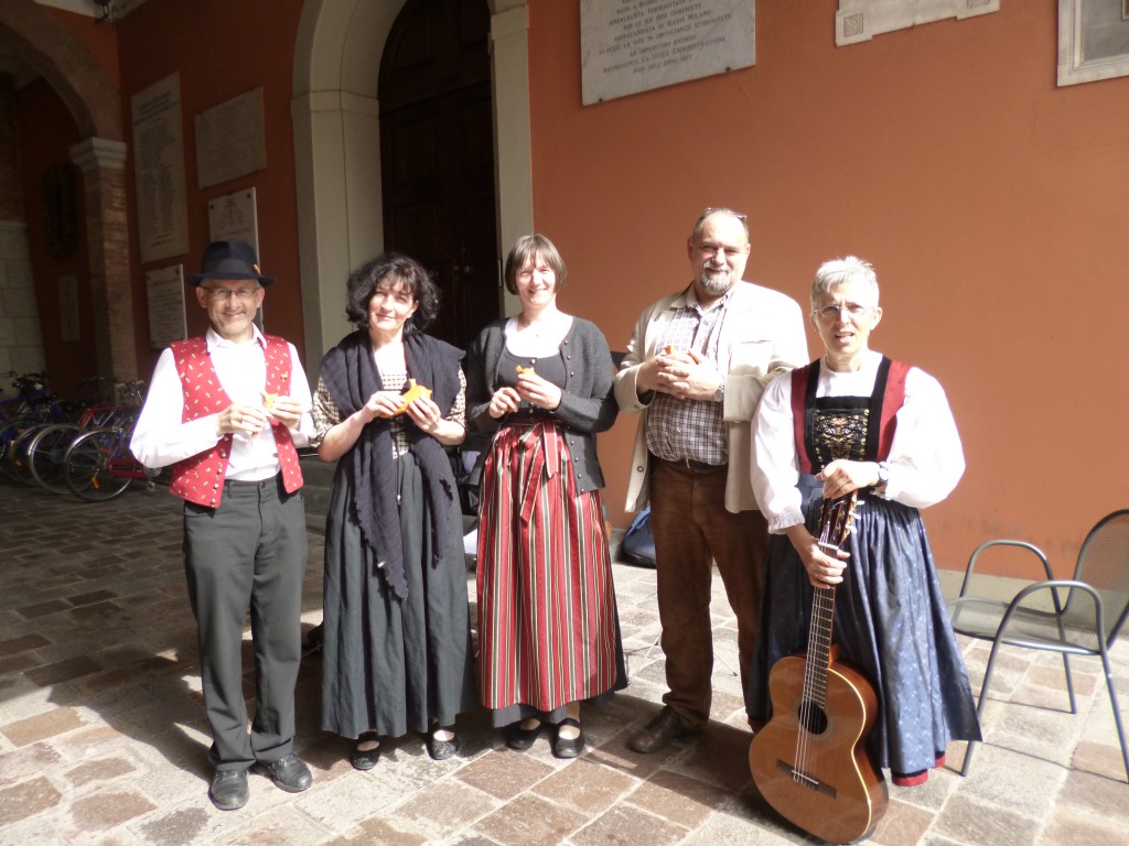 Bild von Gruppe Tonpfiff