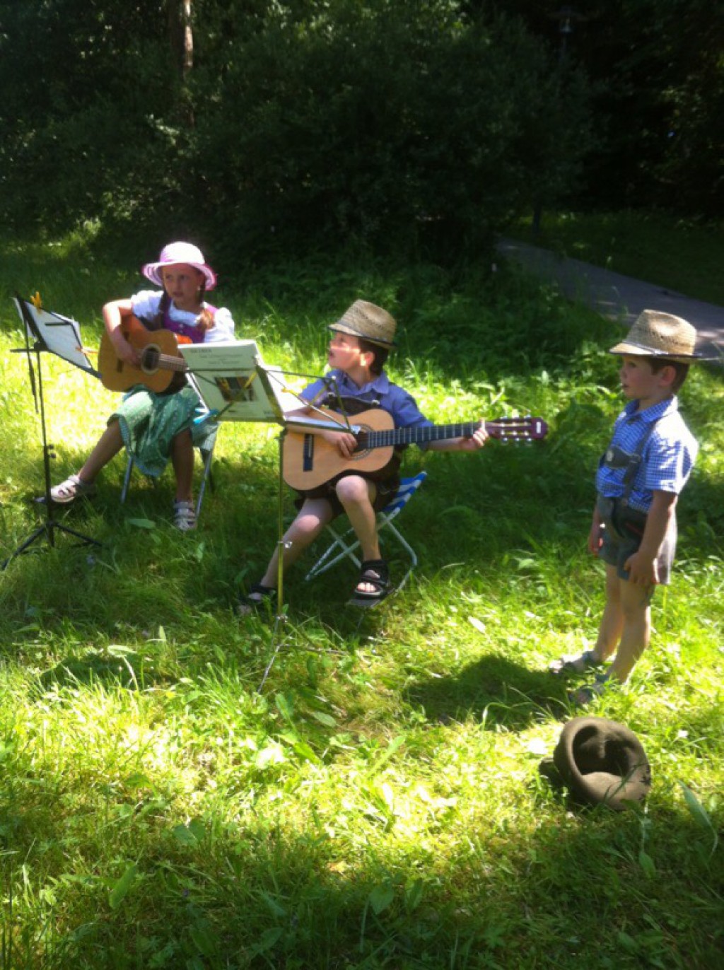 Bild von Gruppe Simon und Miriam