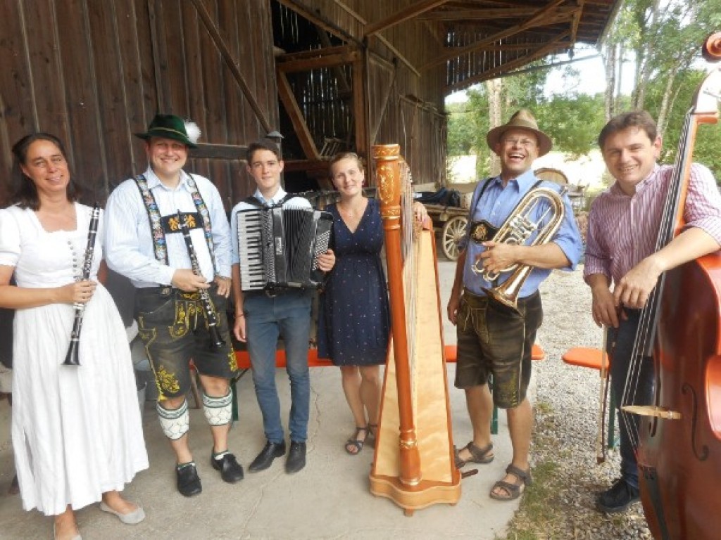 Bild von Gruppe Quietschfidel Danzlmusi