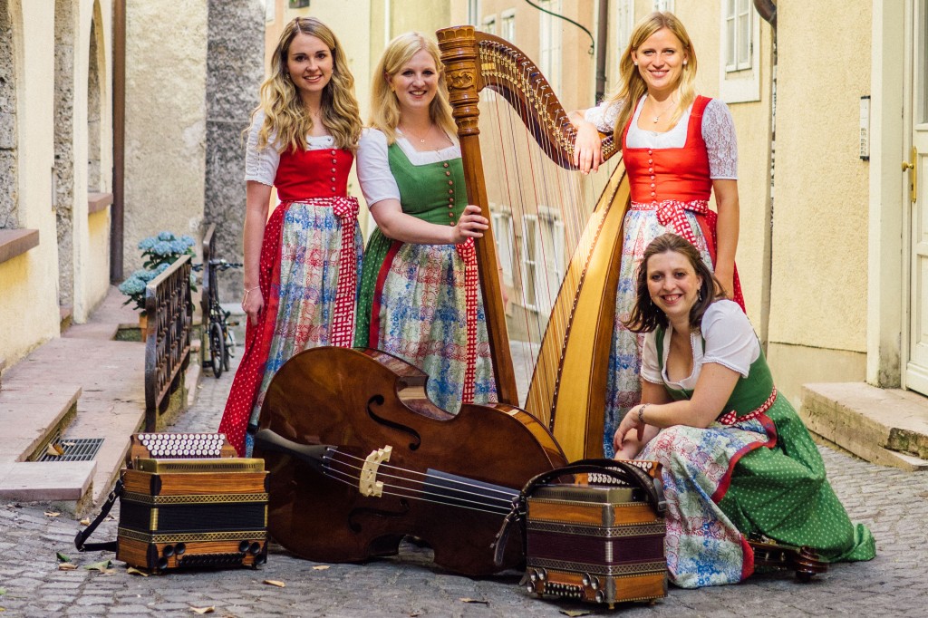 Bild von Gruppe Blusnknepf