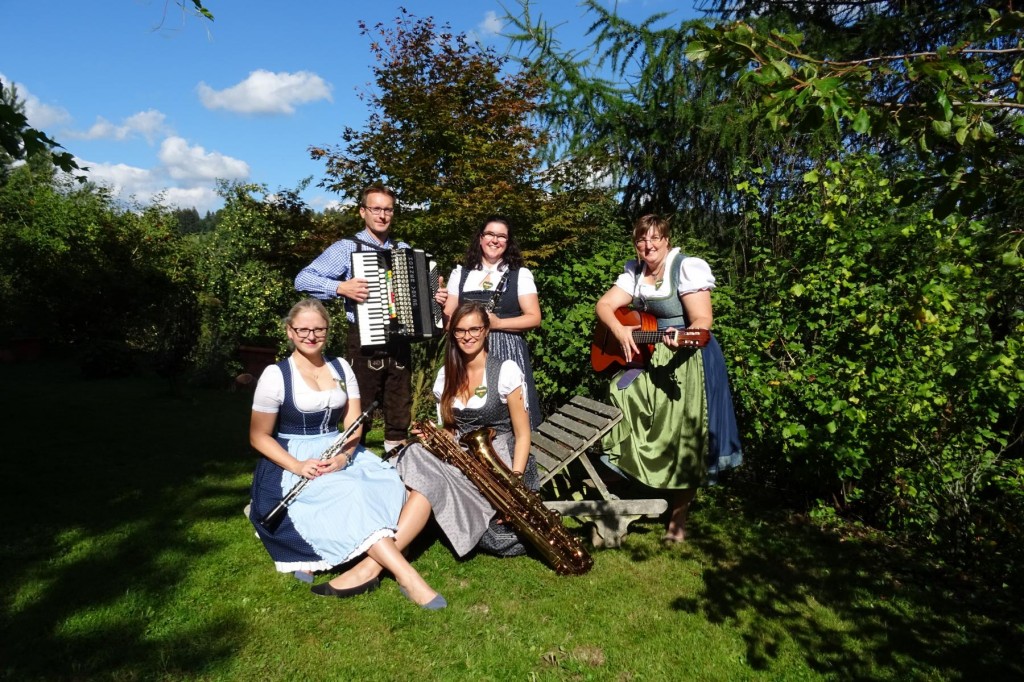 Bild von Gruppe A gmahde Wies