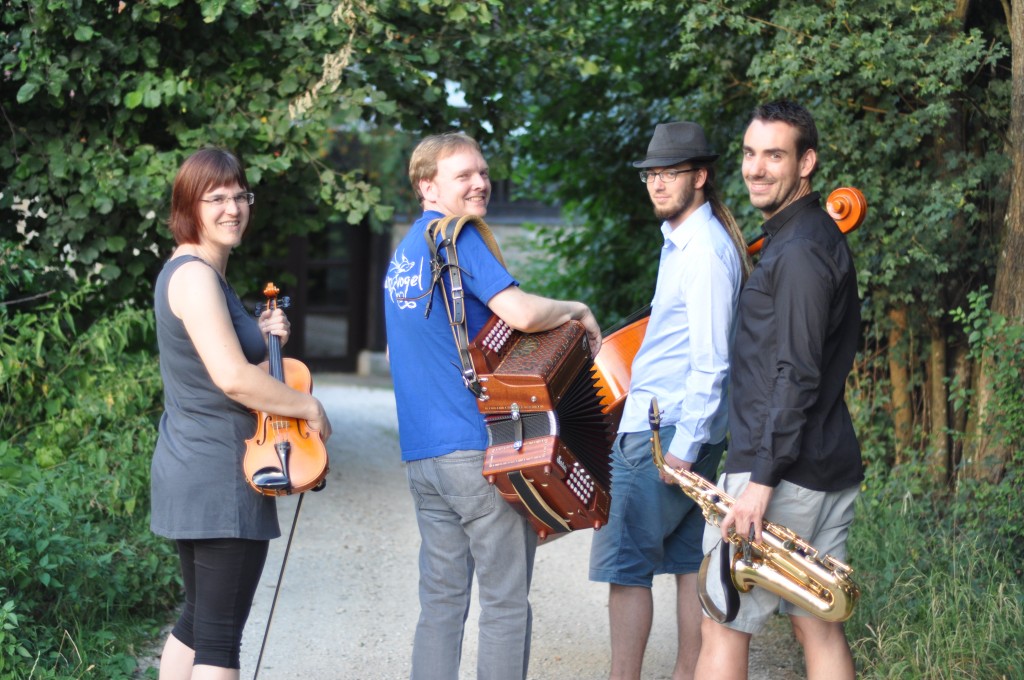 Bild von Gruppe Danzvogel