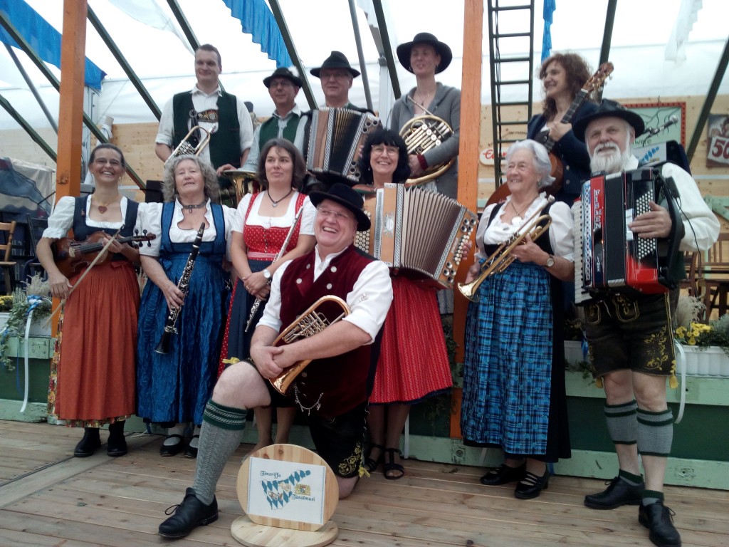 Bild von Gruppe Teneriffa-Tanzlmusi