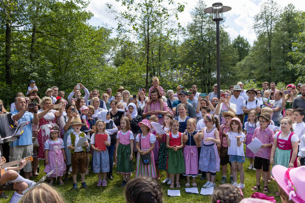 Bild von Gruppe SchuiSINGerl der Grundschule Regen