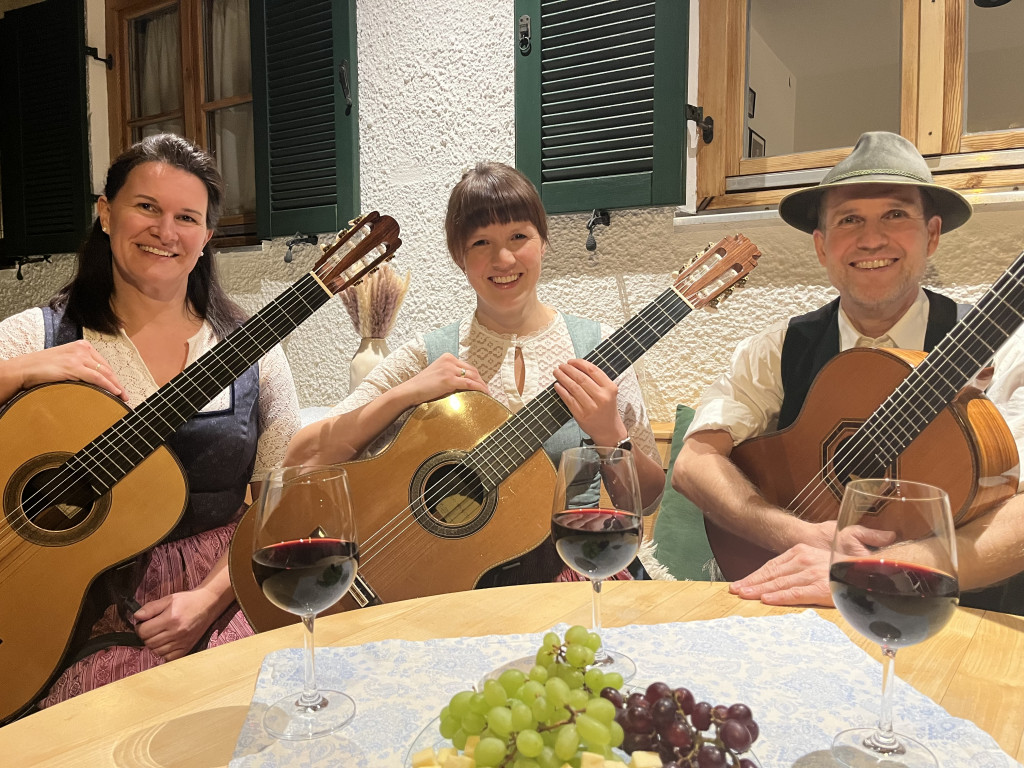 Bild von Gruppe Innfelder Gitarrenmusi