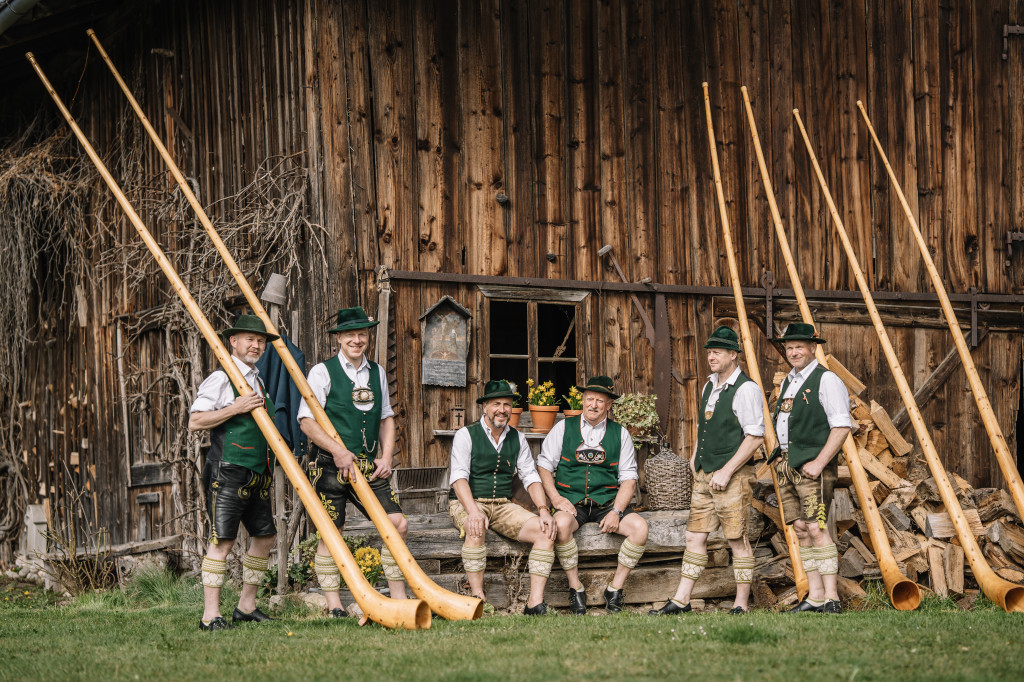 Bild von Gruppe Feldwieser Alphornbläser