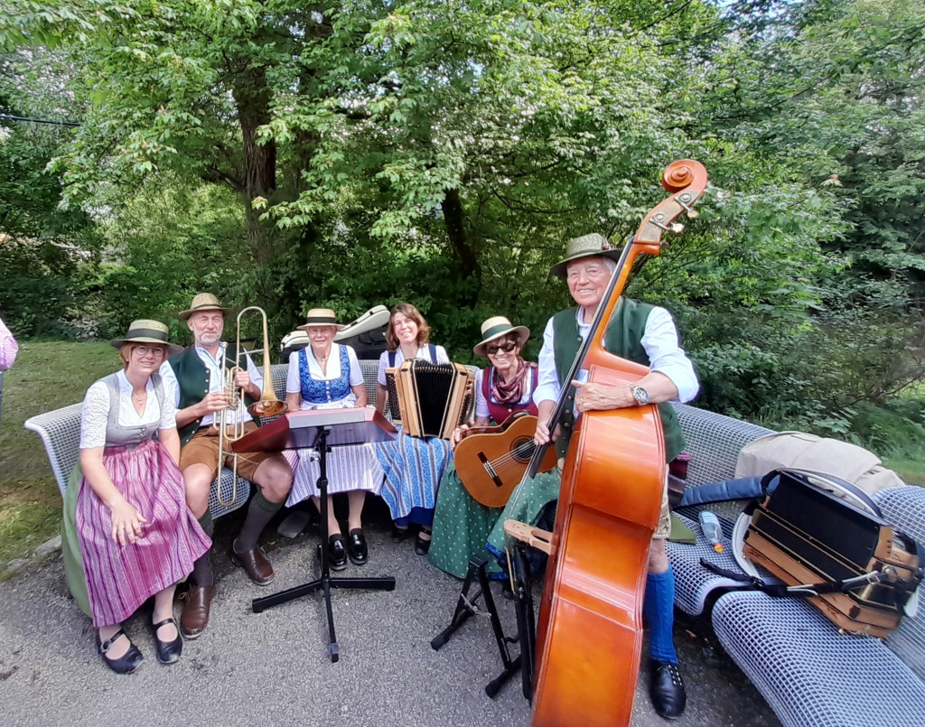 Bild von Gruppe Mehraloa