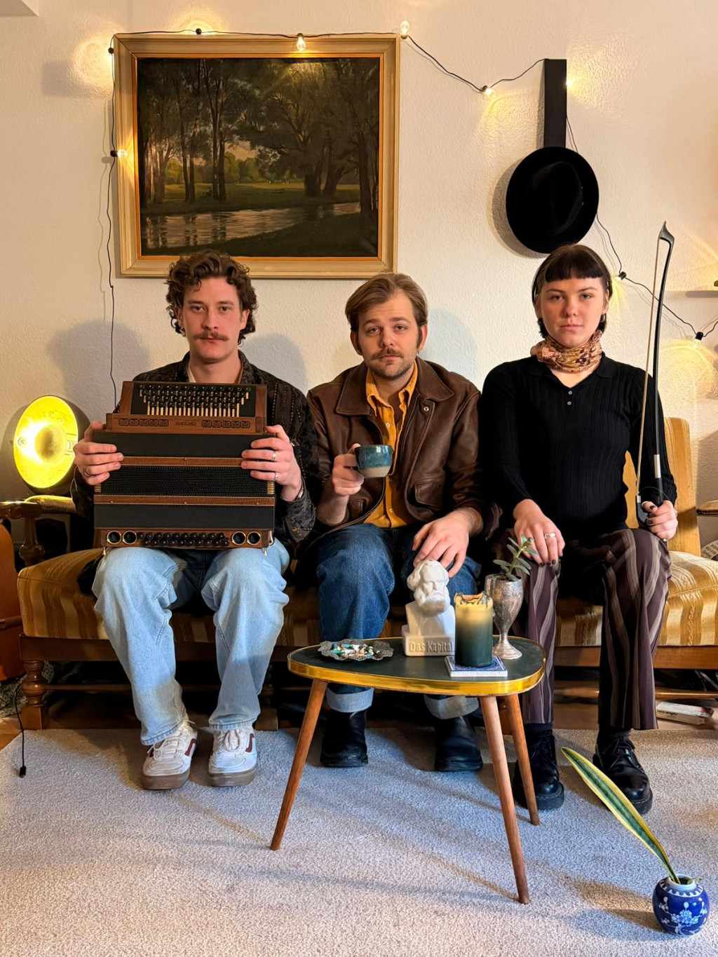 Bild von Gruppe Spitz auf Knopf