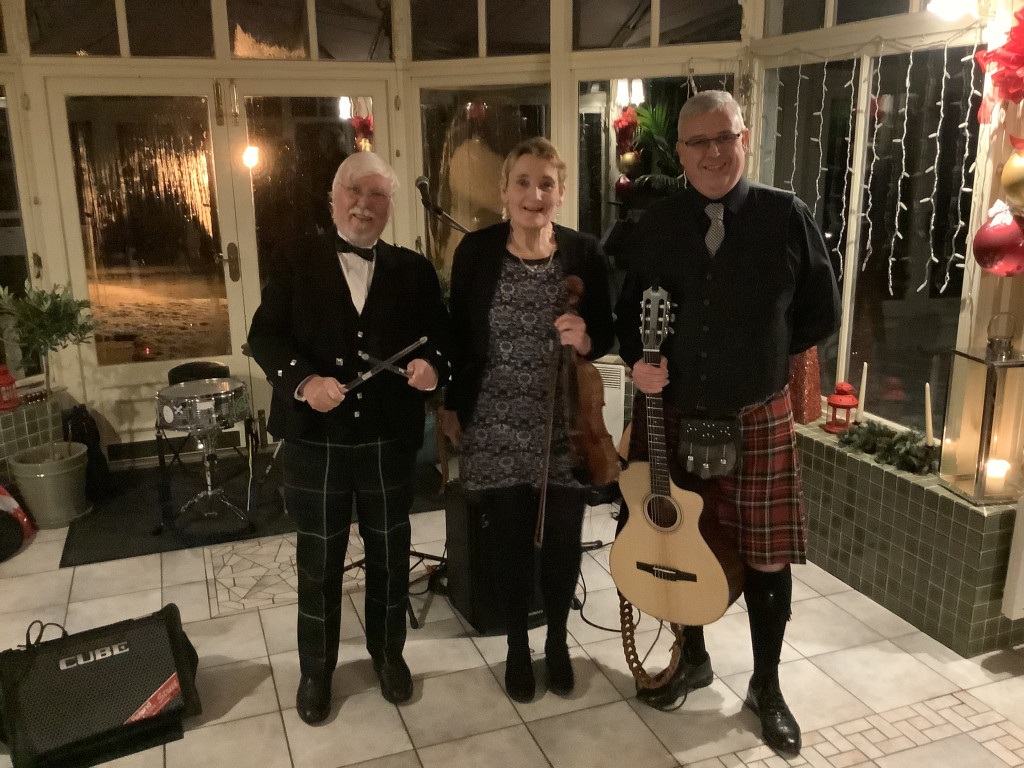 Bild von Gruppe Riddell Fiddles