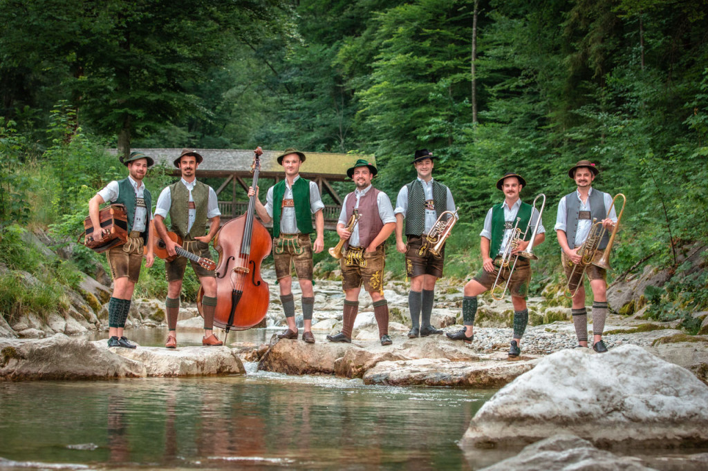 Bild von Gruppe Doiwinkel Musi