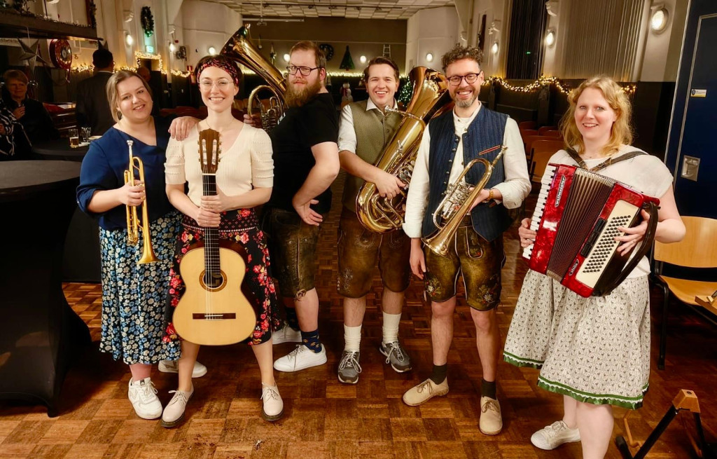 Bild von Gruppe Hüttenkäse